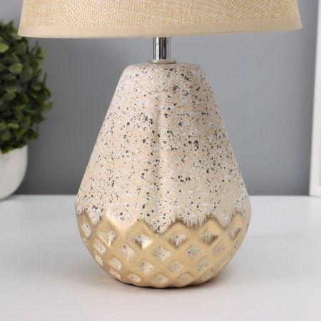 Table lamp "Victoria" 1he14 40w beige 20x20x32cm-5