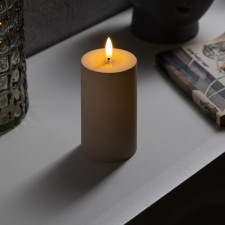 Beige LED candle, 7 × 15 × 7 cm, plastic, AAX2 batteries (not complete), warm white glow