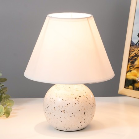 E14 40W white 20x 20x20x25 cm desktop lamp E14-1