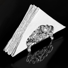 Napkin, 12 x 4.5 x 7.5 cm, with crystals