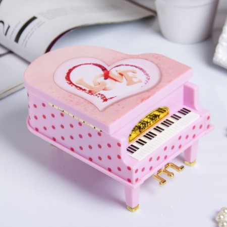 Casket Plastic Mechanical Mechanical "Pink Piano" 9.2x14x10.8 cm