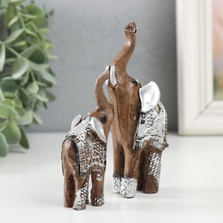 Polystone souvenir "Two elephants in a silver blanket" set 2x8.3x3.5 cm-1