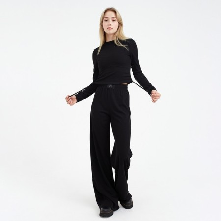 Kit (trousers, jumper) Mist, p. 42, black