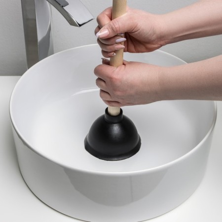 Vantuz with a wooden handle, d = 11 cm, h = 34 cm-3