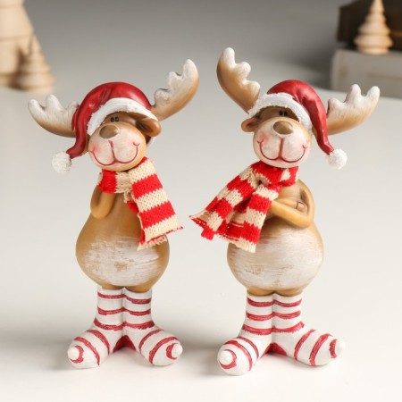 Polystone souvenir "Losyash in the red cap and striped leggings" MIX 5x8.5x15 cm