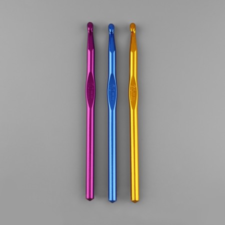 Knitting hook, d = 7 mm, 15 cm, mix color-4