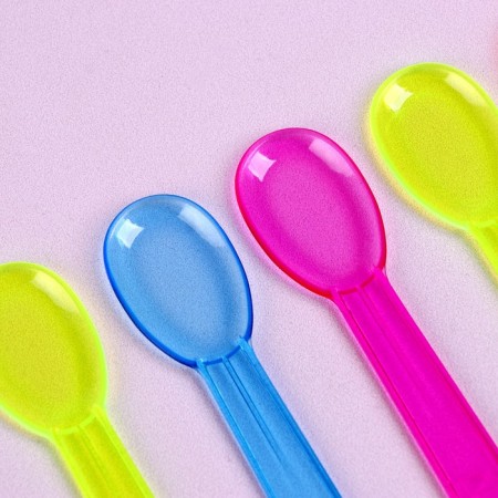 Tablespoons are plastic, in a set 12 pieces, mix colors-1