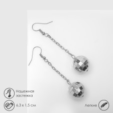 Hanging earrings 