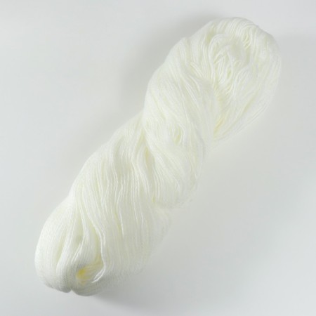 Yarn "Karachaevskaya" 100% acrylic 820-850m/250-280g (27 milk)-1