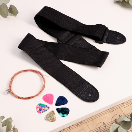 A set of accessories for Music Life guitar: belt, cover 105x41 cm, mediators 5 pieces, strings-4