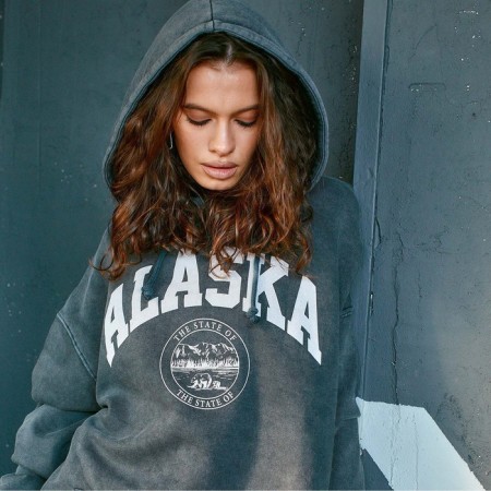 Women's sweatshirt was launched, the color is black, the size of one size (42-46)-1