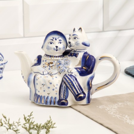 Kettle "Cats", 20 x 10 x 14 cm, gzhel, cobalt, gold