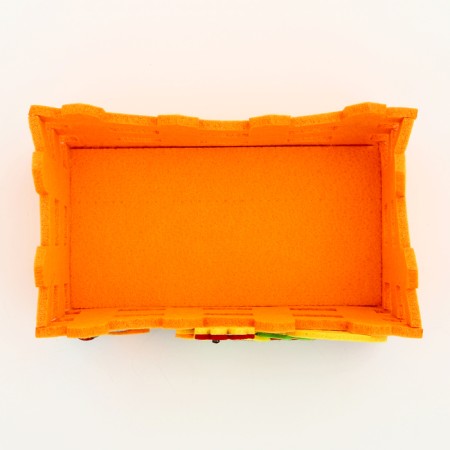 Easter decor of orange basket "Cockerels" 10x16x9 cm-3
