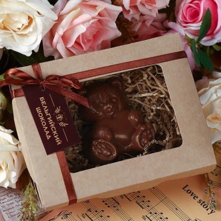 Chocolate figure "Bear with heart", 80 g