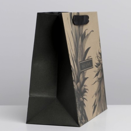Square gift package package, packaging, “Black”, 22 x 22 x 11 cm-1