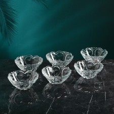 A set of glass salad bowls 