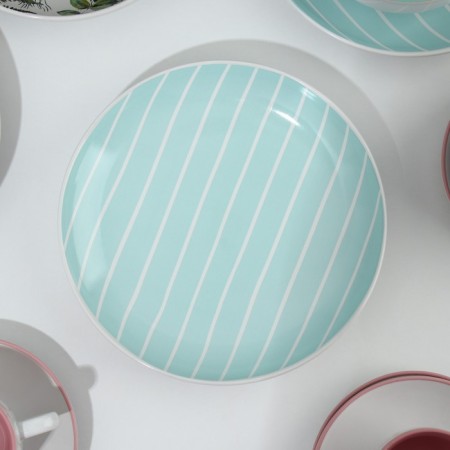 A set of dishes for 4 persons "Easter. Forest characters ”, 16 objects: 4 plates 23 cm, 4 bowls 14.5 cm, 4 circles 250 ml, 4 saucers 15 cm.-15