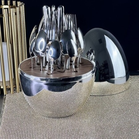 Set of cutting devices Lenardi, on a stand, 24 items
