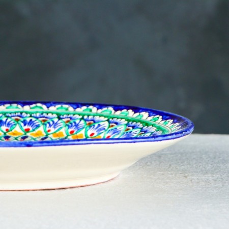 Plate of the Rishtan ceramics "Flowers", 22 cm, blue-7