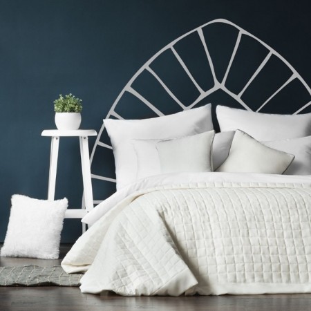 Konni set: cover 230 x 250 cm, pillowcase 45 x 45 cm - 2 pcs, white color