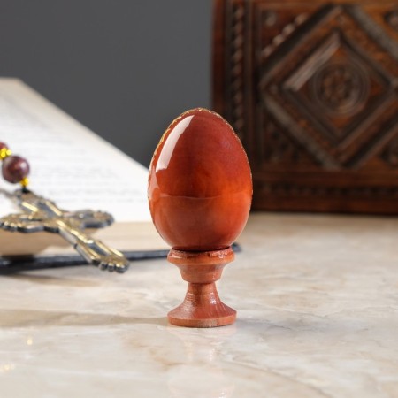 Souvenir egg "Matron Moscow", on a stand-1