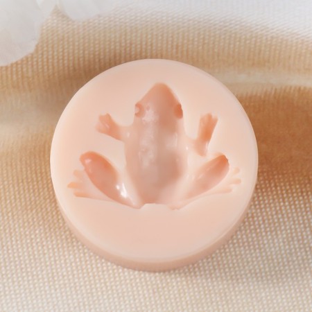 Mold Silicon "Frog" 3.7x2.9x0.8 cm-1
