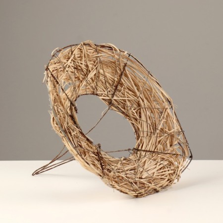 Flower wicker frame, 24x23 cm, wire, rattan chips-1