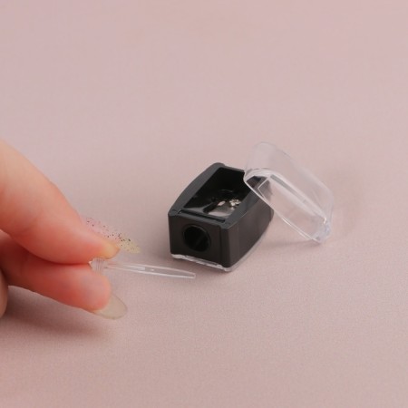Cosmetic sharpener, with a lid, black color-8