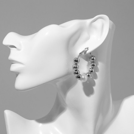 Grounding earrings “environment” of clusters, silver color, d = 5.7-3