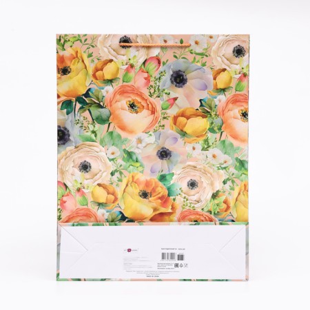 Gift package "Yellow Flowers", 33 x 42.5 x 10 cm-1