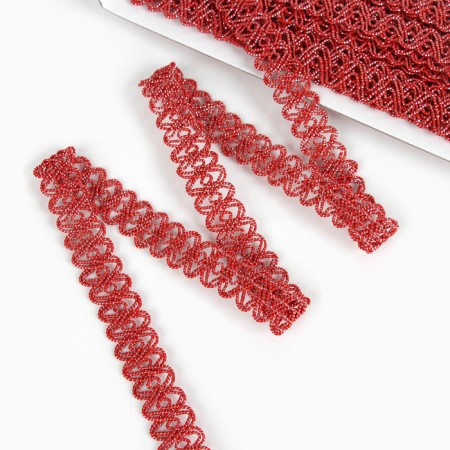 Braid red oval, with lurex, 2 cm, in a roll 10 m-1