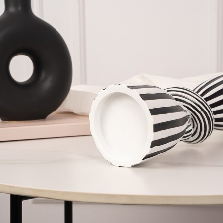 Click for one candle "Knot", white-black color 39 x 10.5 x 10.5 cm-17