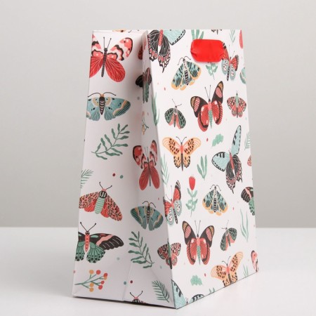 Gift laminated vertical, packaging, "Happiness", MS 18 x 23 x 10 cm-2