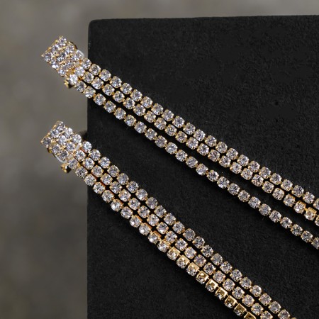 Clips "ice" classic, white color in gold-1