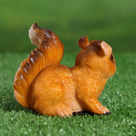 Garden figure "Squirrel" 9x5.5x8.5cm-2