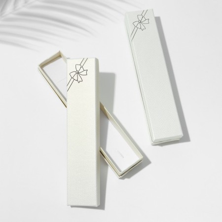 Gift box for a bracelet/chain/clock "Bow", 21 × 4, Milk color-1