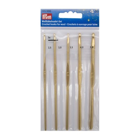 A set of hooks for knitting, aluminum, 2.5-5.0 mm