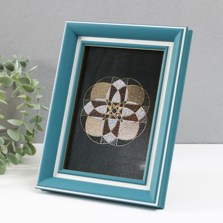 Photo frame plastic 13x18 cm "Amalia" with a white stripe 17.5x22.5 cm-1