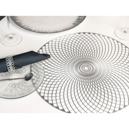 Set of serving napkins on the table “Vira”, 4 pcs, d = 38 cm, silver color-3