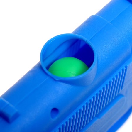 A gun with a target, shoots suckers and balls-4