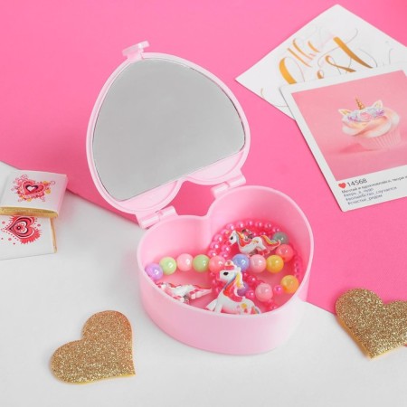 Set of children 3 subjects: clips, beads, bracelet "Casket" with a mirror, color-2