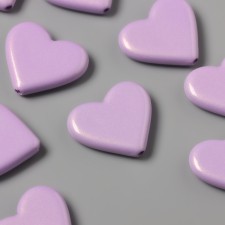 Acryl beads for the work of “Glad -shaped hearts” Lilac 2.4x2x0.5 cm