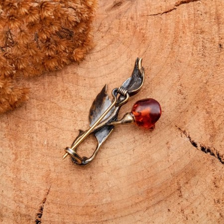 Amber Brooch Rose with a bud, cognac color in bronze-1