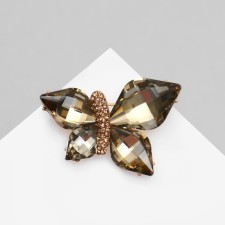 Brooch 