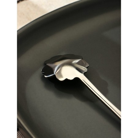 Dessert spoon Magistro "flower", length 12.5 cm, silver color-3