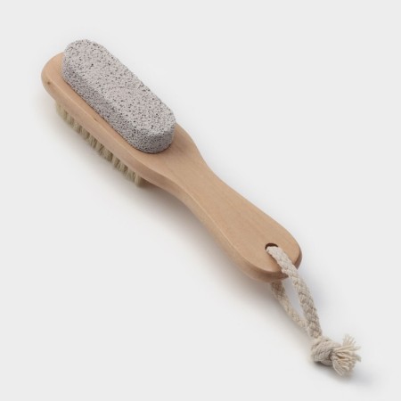 Body brush with a handle of a share, natural bristles-5