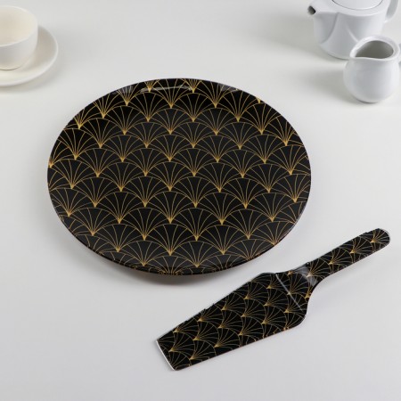 Glass cake with a shoulder blade “Golden Pen”, D = 30 cm, shoulder blade 26.5 × 7 cm, black color is black-1