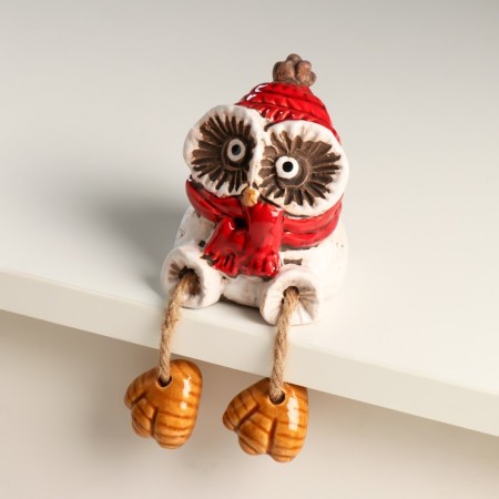Souvenir Ceramics "Avois in a red scarf with hanging legs" 7.2x7.3x8 cm-1