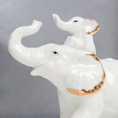 Souvenir Ceramics "White Elephant Golden Ears with Elephant" 12x13x6.3 cm-1