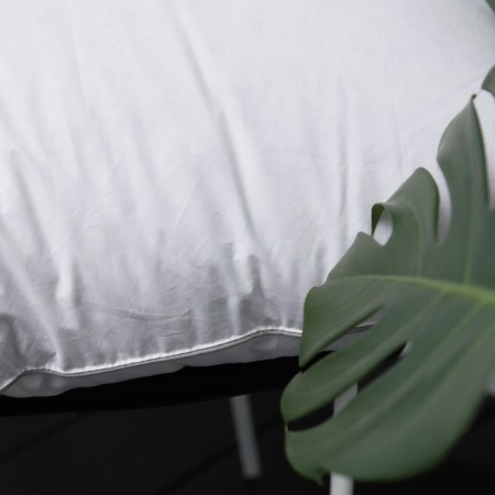 The pillow is low, size 70x70 cm, color mix-1